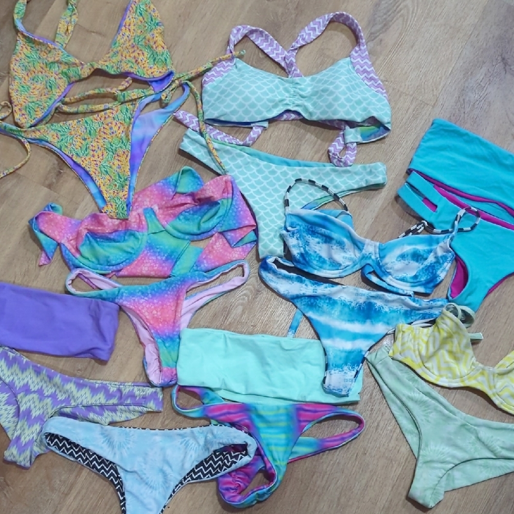 Rare Discontinued Moana Bikini Collection